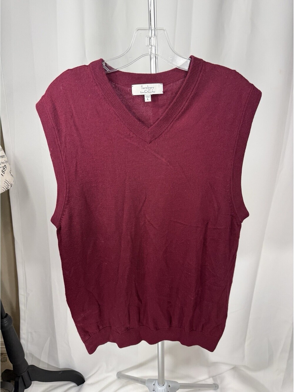 Turnbury Mens Large Sweater Vest Merino Wool Burgundy V Neck Preppy Golf Knit